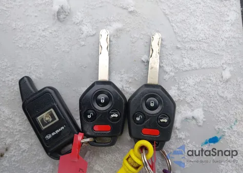 2013 Subaru Legacy 2.5I Limited из США, поврежденный, VIN 4S3BMBP69D3007309